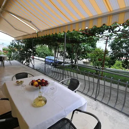 Apartman Marinko