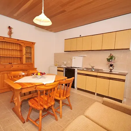 Marinko Apartment *